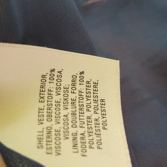 Anthropologie HD in Paris Elsie Floral Peplem Top - Picture 8 of 8